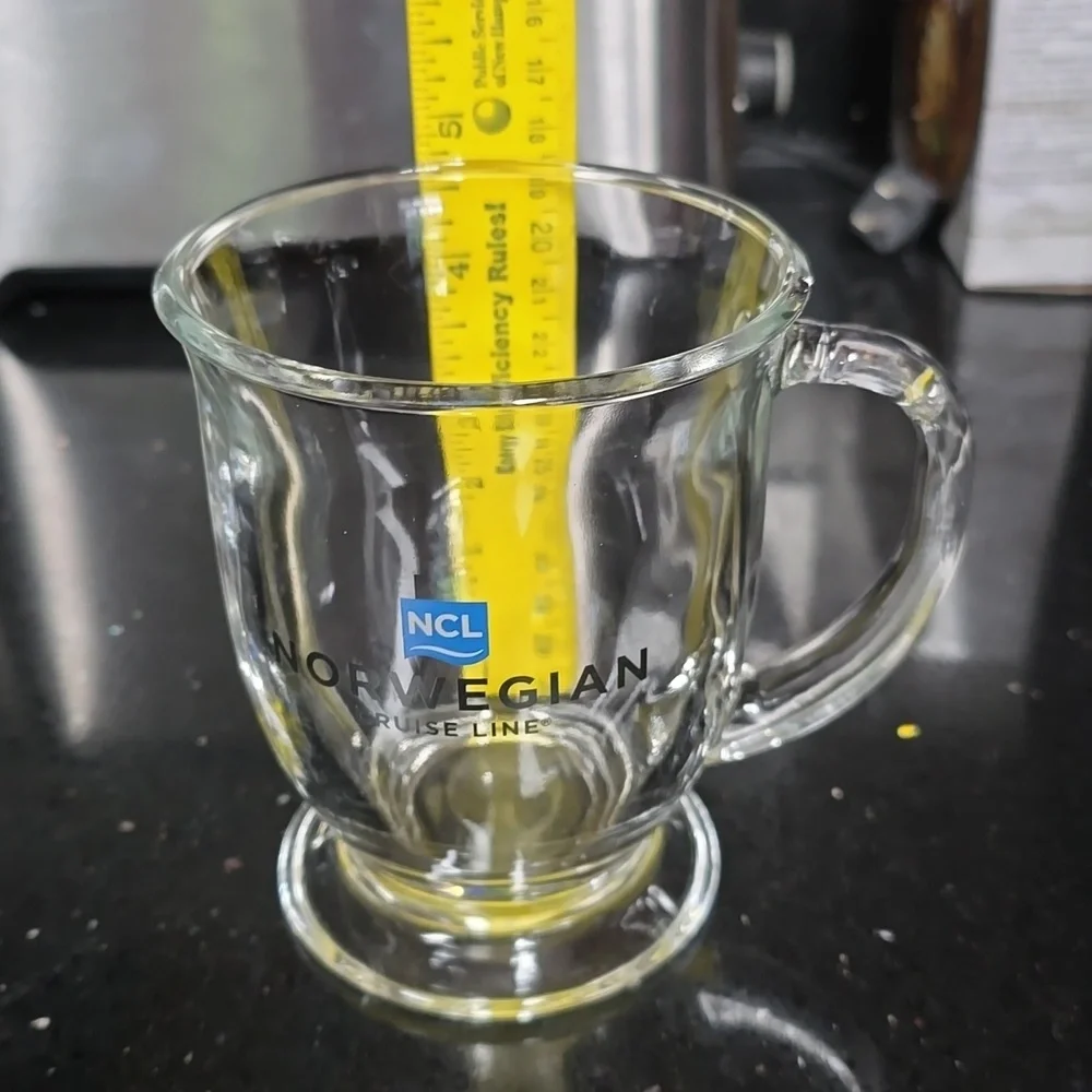 Vintage. Norwegian Cruise Line Oversized Coffee Mug - Picture 2 of 5